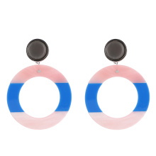 2021 Cercle rond classique Circle en acrylique Boucles d&#39;oreilles pour femmes